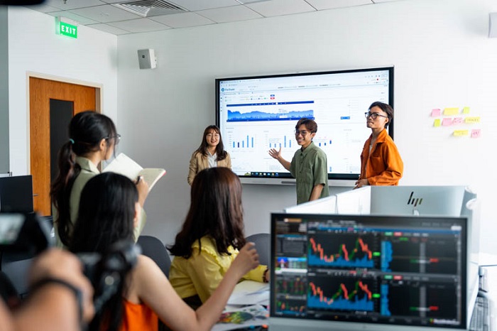 cac-nganh-kinh-te-khoi-a-1